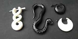 Horn und Knochen Ohrschmuck